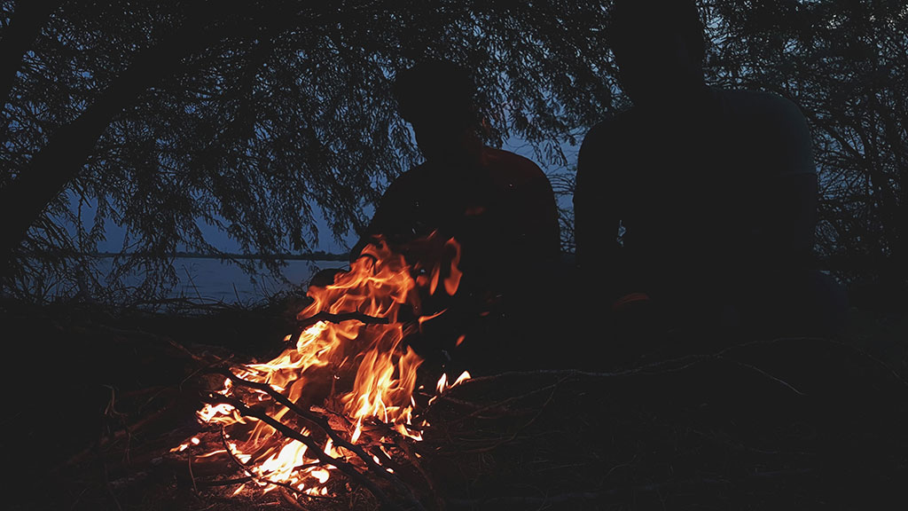La séance du Pardon par le Feu – Un article exclusif de Randi Light
